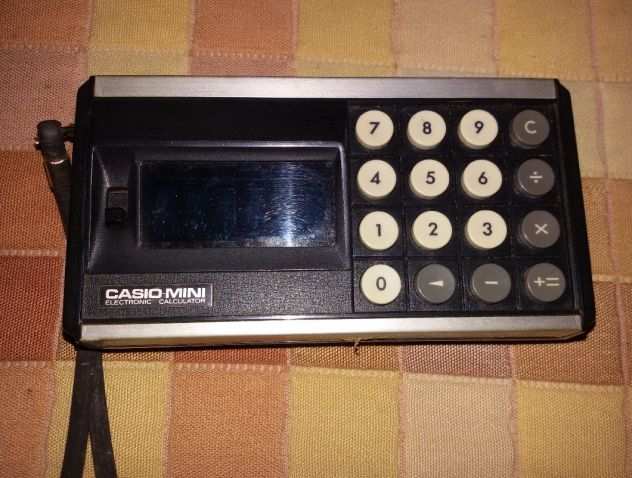 Calcolatrice CASIO MINI del 1972