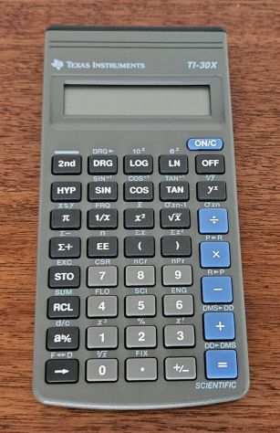Calcolatrice scietifica Texas Instruments