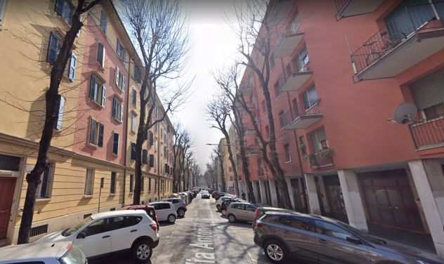 CAMERA PRIVATA IN ZONA BOLOGNINA - 450 EURO