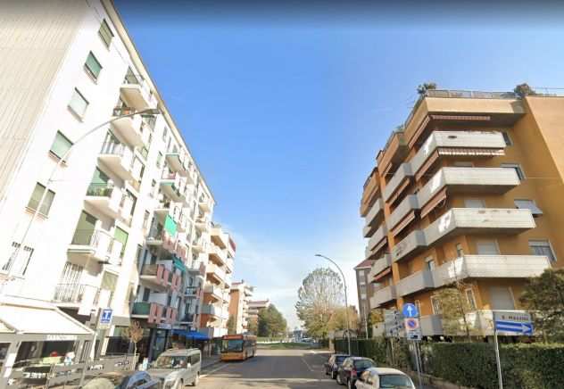 Camera singola libera da subito - 300 euro spese incluse