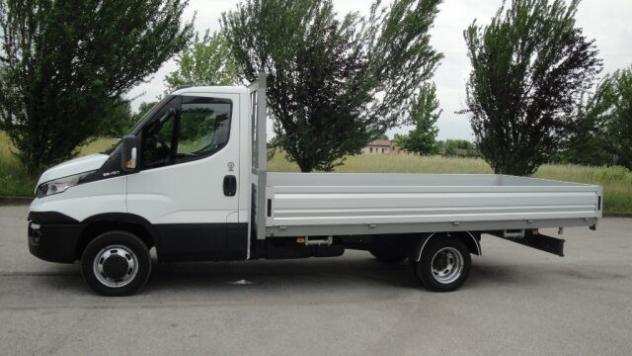 Camion IVECO DAILY 35 C 13