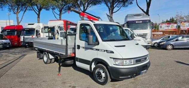 Camion IVECO DAILY 35C13 CASSONE FISSO MT4.20GRU