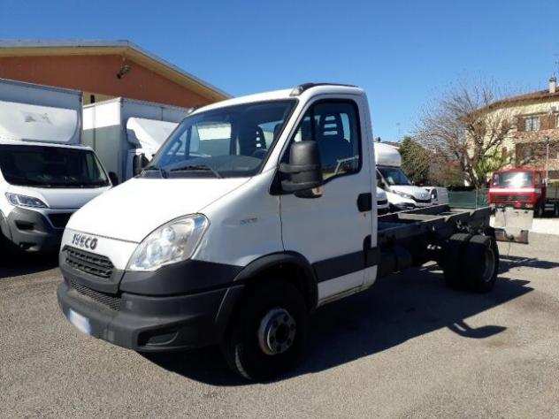 Camion IVECO DAILY 60C15 T14