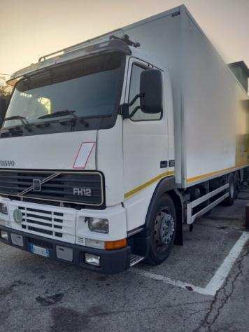 Camion VOLVO FH12 380