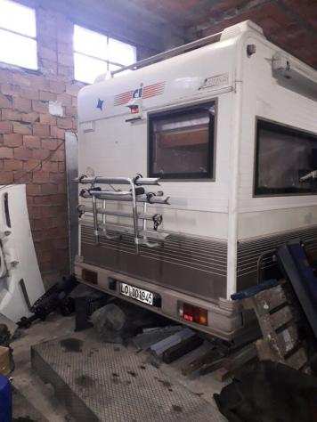 CAMPER ITALIA Transit 7 posti immatricolata1996 Giugno