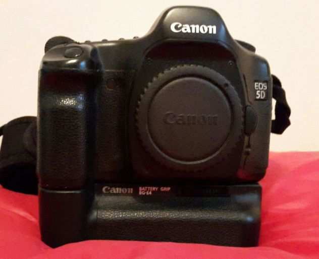 Canon 5D  battery grip  scatola