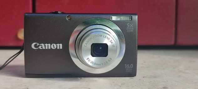 Canon A 2400Is