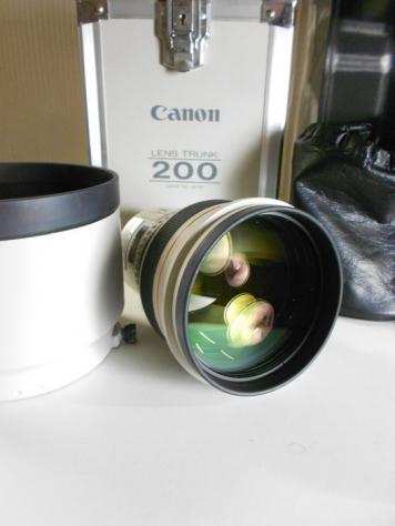 Canon EF 200mm F1.8 L