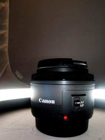 Canon EF 50mm 1.8 AF II Obiettivo macro