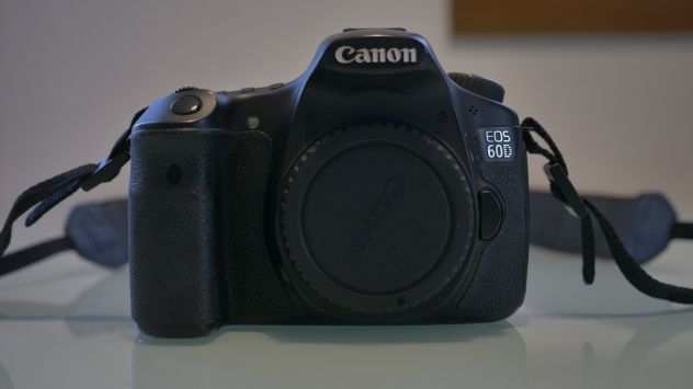 Canon EOS 60D - Solo Corpo