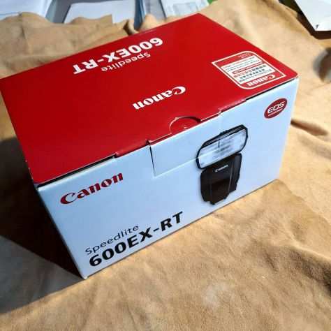 Canon Spedlite Flash 600EX-RT Bellissimo (come nuovo inusato)