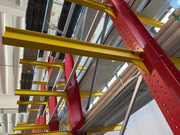 Cantilever industriale affare