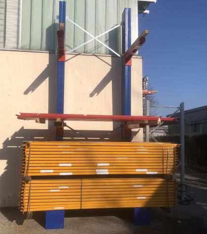 Cantilever per settore meccanico