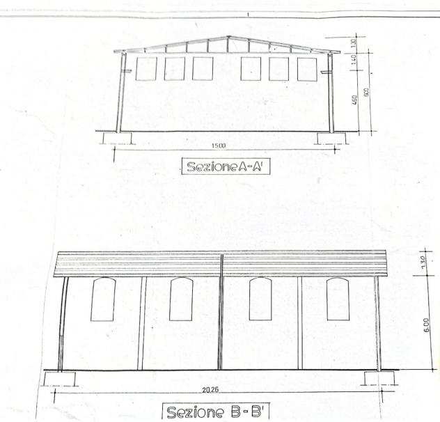 Capannone artigianale in vendita a MARINA DI MASSA - Massa 300 mq Rif 1122231