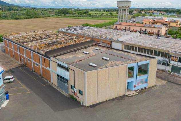 Capannone industriale in vendita a FORNACETTE - Calcinaia 1600 mq Rif 1135645