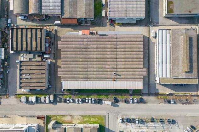 Capannone industriale in vendita a GELLO - Pontedera 2300 mq Rif 1095653