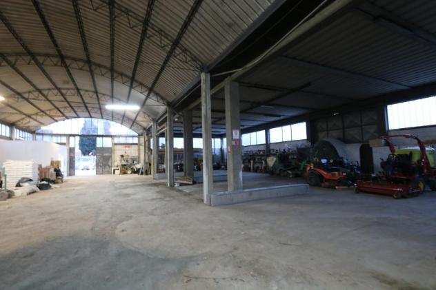 Capannone industriale in vendita a Navacchio - Cascina 700 mq Rif 1225968