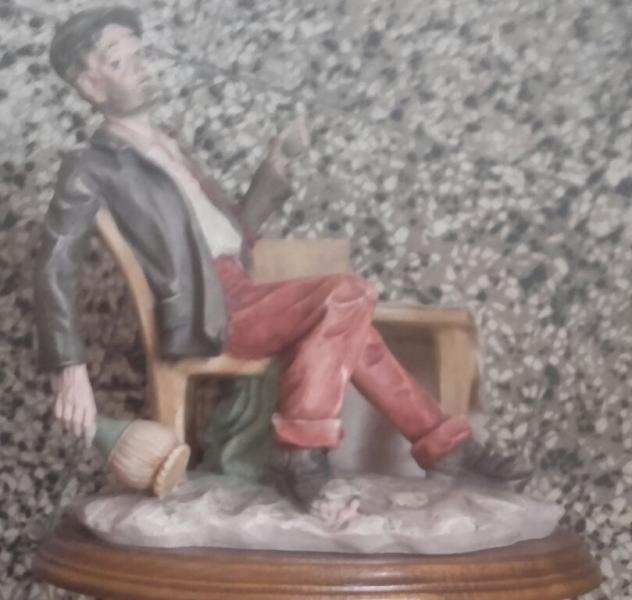 Capodimonte uomo in osteria