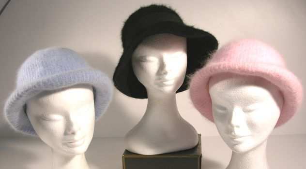 Cappelli a prezzi stock Da liquidazione (16 Pz) Donna NUOVI