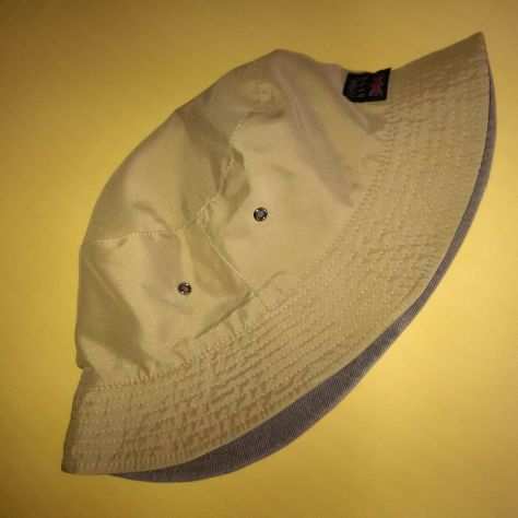 CAPPELLINO REVERSIBILE ORIGINALE HENRI LLOYD