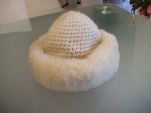 Cappello donna vintage in pura lana e pellicciotto