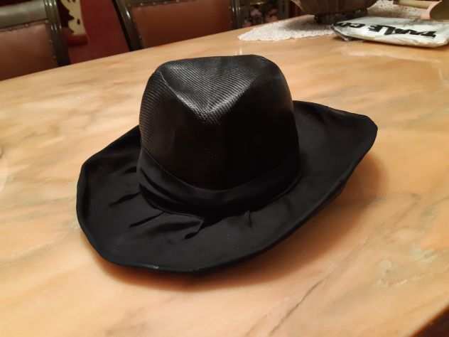 Cappello vintage paglia nera liscia