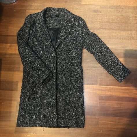 Cappotto Zara Woman in tweed grigio e bianco taglia XS