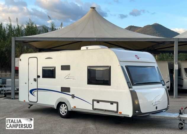 Caravan Burstner Averso 500 TK Del 2015 Con 6 Posti Letto