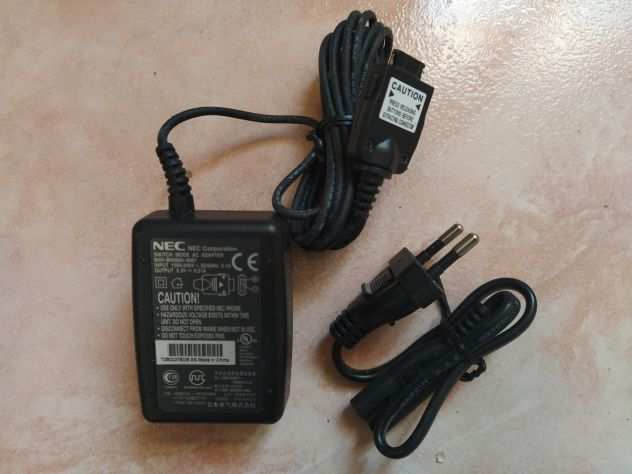 CARICA BATTERIA DB7000