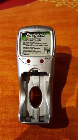 CARICA BATTERIE ENERGIZER AA AAA