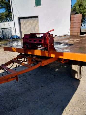 Carrello agricolo portata max 140 Q rampe idrauliche