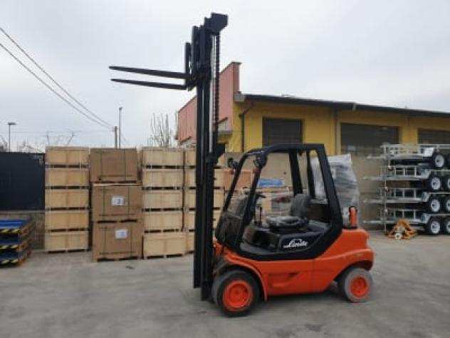 Carrello elevatore diesel LINDE H30D