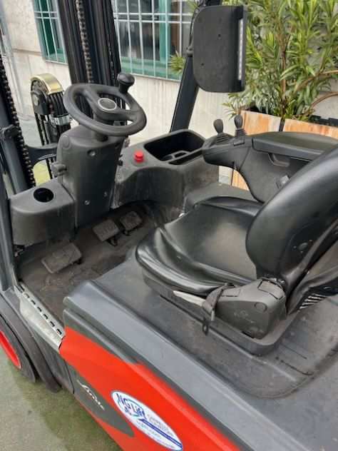 Carrello elevatore usato Linde E18L 386