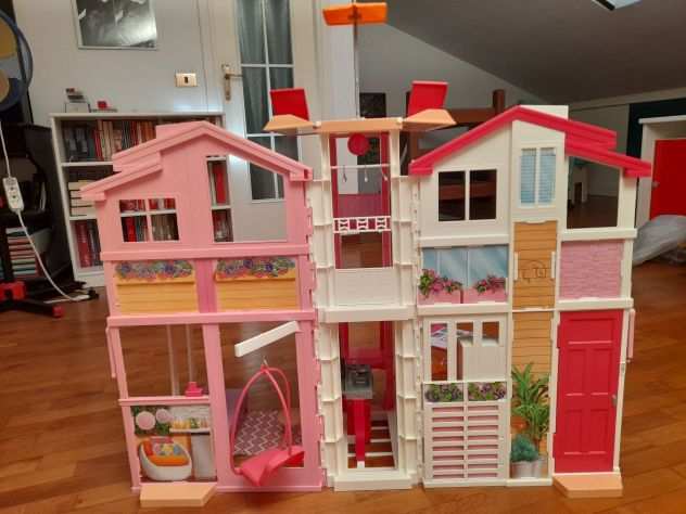 Casa Barbie 3 piani