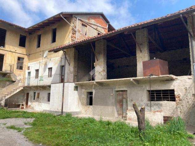 casa di corte Borgata coccorda, GIAVENO