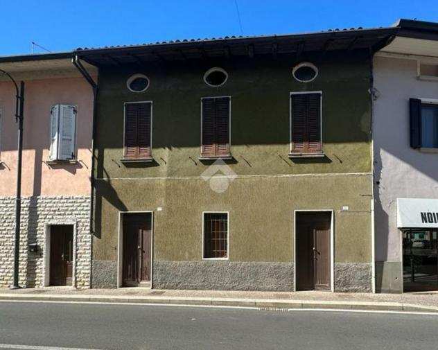 casa di corte Via Vittorio Emanuele II, TRENZANO