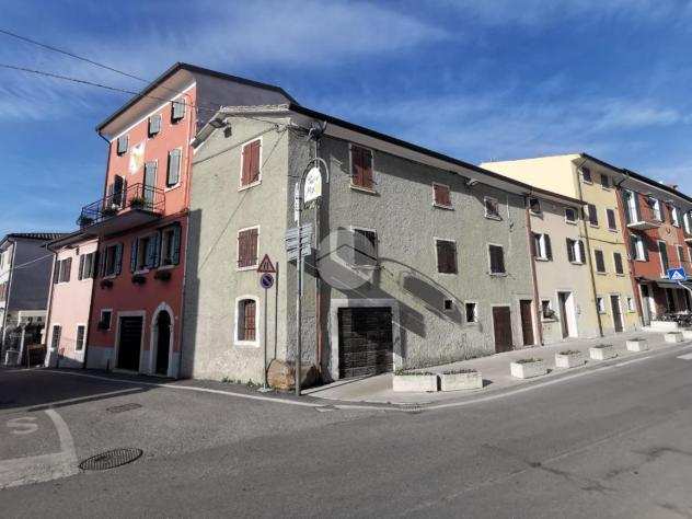 casa di corte Via Vittorio Veneto, COSTERMANO