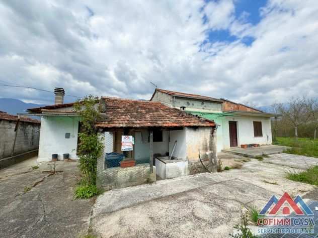 Casa indipendente con terreno in vendita a Sora Via Tofaro