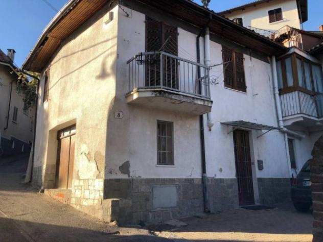 Casa indipendente di 110 msup2 con 4 locali in vendita a Torino