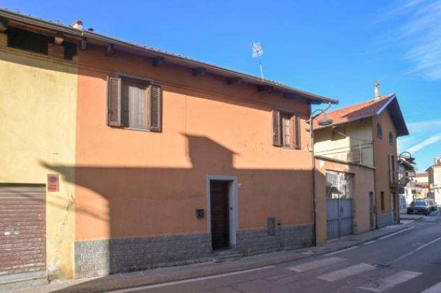 Casa indipendente di 125 msup2 con 4 locali in vendita a Caselle Torinese