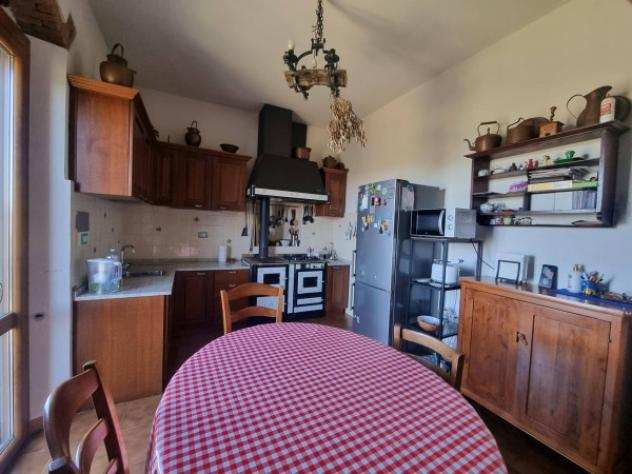 Casa indipendente di 155 msup2 con piugrave di 5 locali in vendita a San Casciano in Val di Pesa