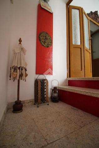 casa indipendente, OSTUNI