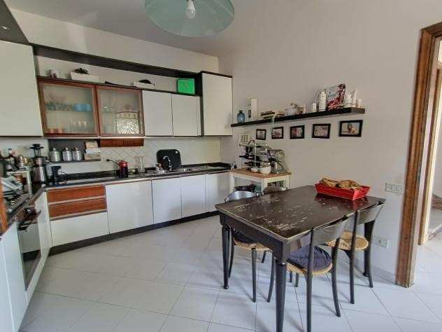 Casa semindipendente in vendita a AVENZA - Carrara 100 mq Rif 1151612