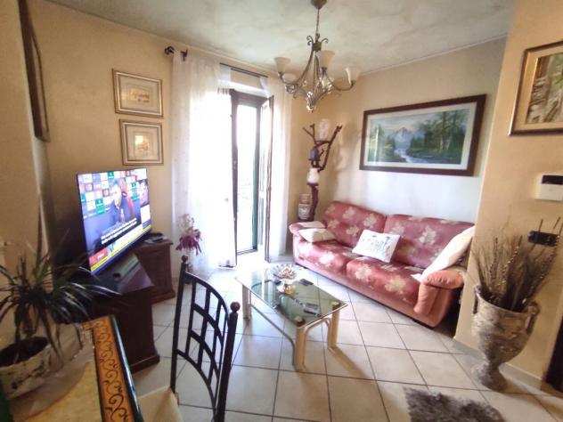 Casa semindipendente in vendita a Castelnuovo Magra 170 mq Rif 1079190