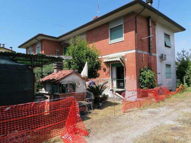 Casa semindipendente in vendita a SANTANTONIO - Carrara 65 mq Rif 1153111