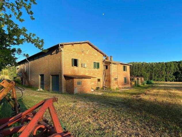 Casa semindipendente in vendita a VOLPAIO - San Miniato 214 mq Rif 1140817