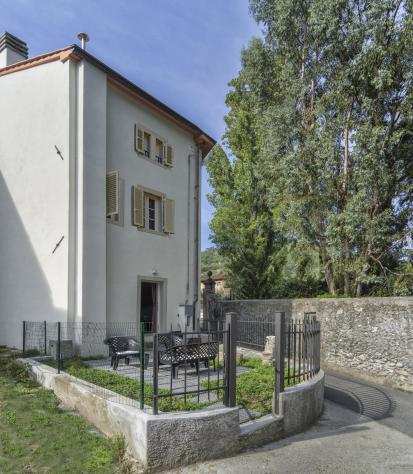 Casa semindipendente in vendita a VORNO - Capannori 280 mq Rif semi vorno 550