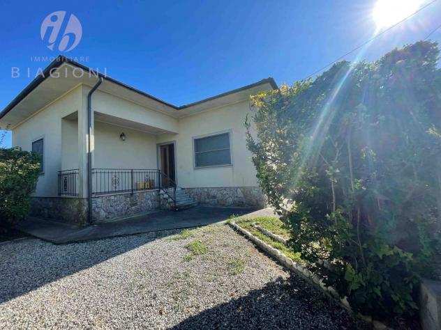 Casa singola in vendita a AFRICA - Pietrasanta 120 mq Rif 1082955