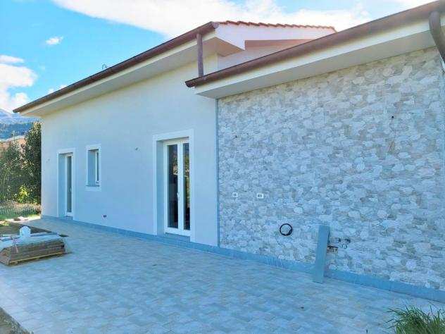 Casa singola in vendita a CERVAIOLO - Montignoso 185 mq Rif 1141316