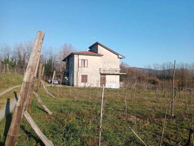 Casa singola in vendita a Fivizzano 250 mq Rif 1098838